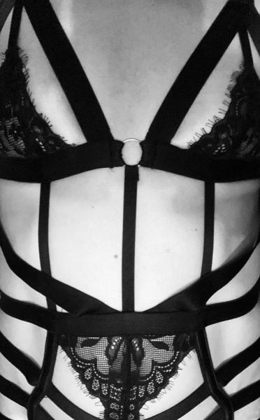 1_Studio-44-Neuss-Eva-1