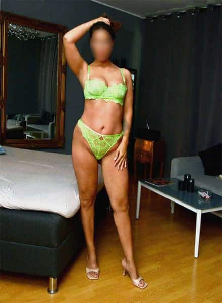 Massage-Studio-44-Neuss-Mona-12